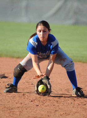 Kızlar Lise beysbol oyun aksiyon Arizona'da bir lise düzeyde oynanan. Gilbert Arizona Amerika Birleşik Devletleri güneybatı bölümünde bulunan yerel bir okulda oyun oynandı.
