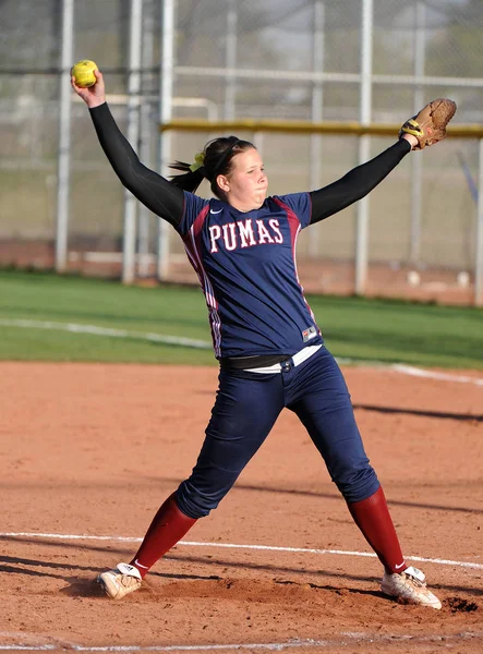 Lányok High School Softball Játék Akció Arizona Középiskolai Szinten Játszik — Stock Fotó