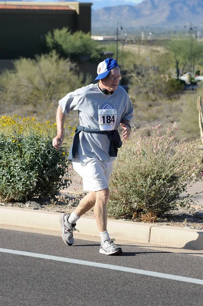 Carrera Carretera Una Media Maratón Millas Que Celebra Scottsdale Arizona — Foto de Stock