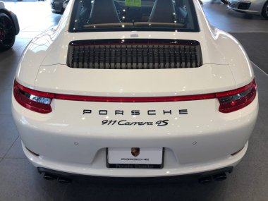 Yeni Porsche araba bayilik Amerika Birleşik Devletleri'nin güneybatı kesiminde bir Gilbert Arizona konumda araba satıyorsun. Yüksek performanslı spor otomobil ve SUV'lar konusunda uzmanlaşmış bir Alman otomobil üreticisi Porsche Ag olduğunu.