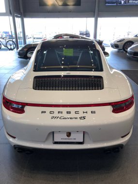 Yeni Porsche araba bayilik Amerika Birleşik Devletleri'nin güneybatı kesiminde bir Gilbert Arizona konumda araba satıyorsun. Yüksek performanslı spor otomobil ve SUV'lar konusunda uzmanlaşmış bir Alman otomobil üreticisi Porsche Ag olduğunu.