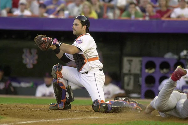 Mike Piazza Hall Fame Catcher Para New York Mets Ação — Fotografia de Stock