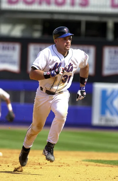 MLB シリーズ21 ホルヘ・ポサダ　バージョン2 MLB シリーズ21 ホルヘ・ポサダ バージョン2 MLB シリーズ21