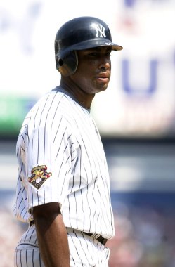 Bernie Williams için normal sezon oyun sırasında oyun eylem New York Yankees dış saha oyuncusu. Bernie Williams eski profesyonel beyzbol oyuncusu ve müzisyen. Tüm 16 yıllık kariyeri ile New York Yankees beyzbol oynadı.