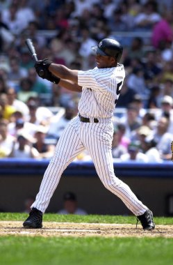 Bernie Williams için normal sezon oyun sırasında oyun eylem New York Yankees dış saha oyuncusu. Bernie Williams eski profesyonel beyzbol oyuncusu ve müzisyen. Tüm 16 yıllık kariyeri ile New York Yankees beyzbol oynadı.