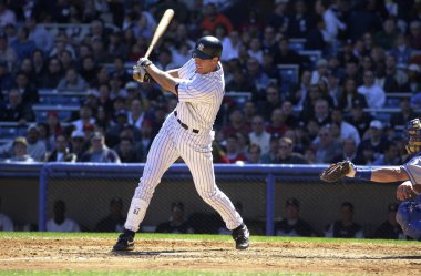 Paul O'Neill için normal sezon oyun sırasında oyun eylem New York Yankees dış saha oyuncusu. Bir emekli sağ meydancı ve Cincinnati Reds ve New York için oynarken beş Dünya serisi kazandı Major League Baseball oyuncu Paul O'Neill olduğunu.