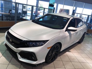 Honda Bayilik araba satın almak müşteriler için. Bu Bayilik Gilbert Arizona bulunan. Honda Motor Company, Ltd öncelikle otomobil üreticisi olarak bilinen bir Japon genel çokuluslu konglomera kuruluştur.