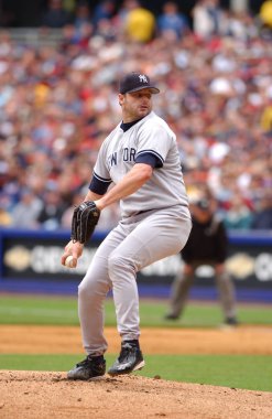 Roger Clemens sürahi için New York Yankees normal sezon oyun sırasında oyun eylem. Roger Clemens, 