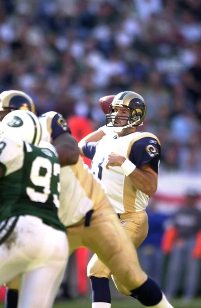 Kurt Warner Quarterback Dei Louis Rams Azione Gioco Durante Una — Foto Stock