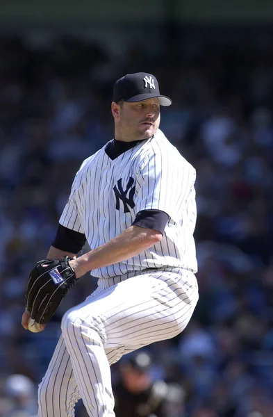 Roger Clemens Pitcher Para New York Yankees Ação Durante Jogo — Fotografia de Stock