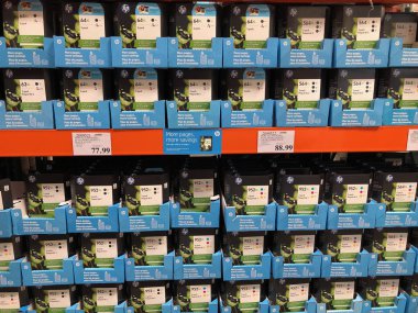 Costco Toptan Costco ticaret, sadece üyelik ambar kulüpleri zincirinin çalışır bir Amerikan çok uluslu şirket kuruluştur.