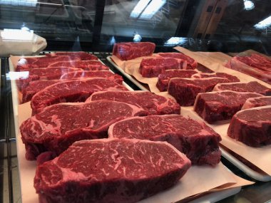 Costco Toptan Costco ticaret, sadece üyelik ambar kulüpleri zincirinin çalışır bir Amerikan çok uluslu şirket kuruluştur.