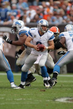 Matthew Stafford oyun kurucu Detroit Lions normal sezon Nfl oyun sırasında oyun eylem için. Oyun kurucu Matthew Detroit Lions için taslak ilk turda ne zaman askere alınmasından 2009 yılından bu yana oynadı.