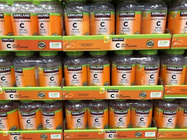 Costco Toptan Costco ticaret, sadece üyelik ambar kulüpleri zincirinin çalışır bir Amerikan çok uluslu şirket kuruluştur.