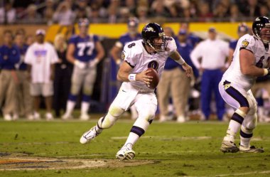 Trent Dilfer Quarterback Super Bowl Xxxv. Super Bowl Xxxv oyun eylem Baltimore Ravens için Nfl şampiyonluk için yapıldı. Baltimore Ravens 34-7 onların ilk Super Bowl kazanmak için bir final skoru tarafından New York Giants yenmek için gitti