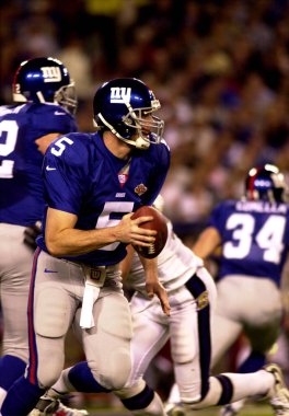 Kerry Collins oyun kurucu oyun eylem Super Bowl Xxxv. Super Bowl Xxxv içinde new York Giants için Nfl şampiyonluk için yapıldı. Baltimore Ravens 34-7 onların ilk Super Bowl kazanmak için bir final skoru tarafından New York Giants yenmek için gitti