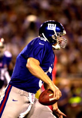 Kerry Collins oyun kurucu oyun eylem Super Bowl Xxxv. Super Bowl Xxxv içinde new York Giants için Nfl şampiyonluk için yapıldı. Baltimore Ravens 34-7 onların ilk Super Bowl kazanmak için bir final skoru tarafından New York Giants yenmek için gitti