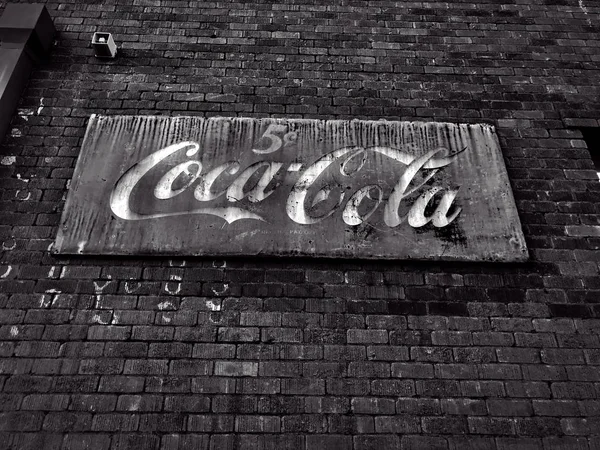 Vecchia Coca Cola Vintage Firma All Esterno Muro Ristorante Che — Foto Stock