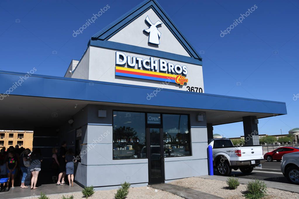 Dutch Bros Cadena de café especializada en todo tipo de café. Ubicación