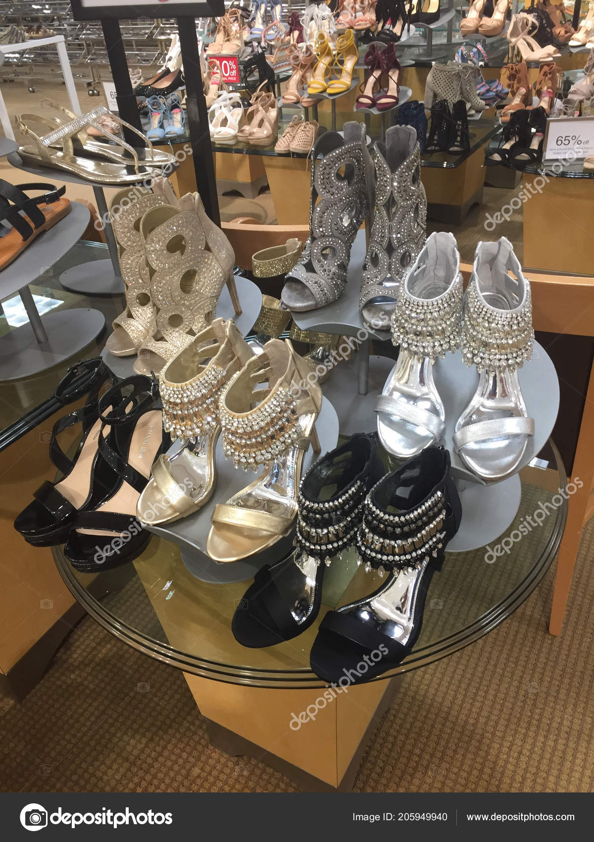 dillard's department store women's shoes