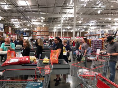 Costco Toptan Costco ticaret, sadece üyelik ambar kulüpleri zincirinin çalışır bir Amerikan çok uluslu şirket kuruluştur.