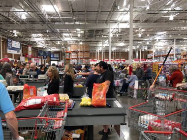 Costco Toptan Costco ticaret, sadece üyelik ambar kulüpleri zincirinin çalışır bir Amerikan çok uluslu şirket kuruluştur.