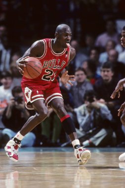 Düzenli bir Nba oyununda oyun eylem Chicago Bulls Michael Jordan Hall Of Fame oyuncu. Michael Jordan eski profesyonel basketbol oyuncusudur. O 15 sezon çekilmeden önce ulusal basketbol liginde oynadı.