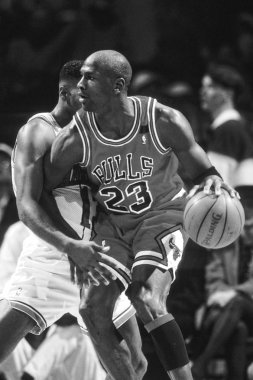 Düzenli bir Nba oyununda oyun eylem Chicago Bulls Michael Jordan Hall Of Fame oyuncu. Michael Jordan eski profesyonel basketbol oyuncusudur. O 15 sezon çekilmeden önce ulusal basketbol liginde oynadı.