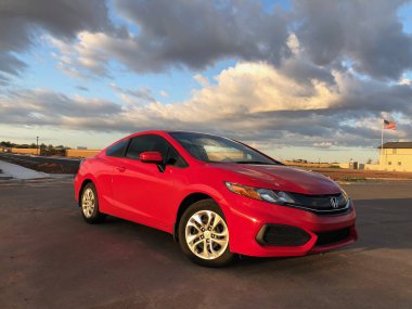 Honda Motor Company, Ltd öncelikle otomobil, uçak, motosiklet ve güç ekipmanları üreticisi olarak bilinen bir Japon genel çokuluslu konglomera kuruluştur