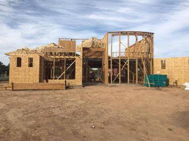 Yeni ev inşaatı çerçeveleme Gilbert inşa ediliyor, Arizona Amerika Birleşik Devletleri'nin Güneybatı kesiminde.