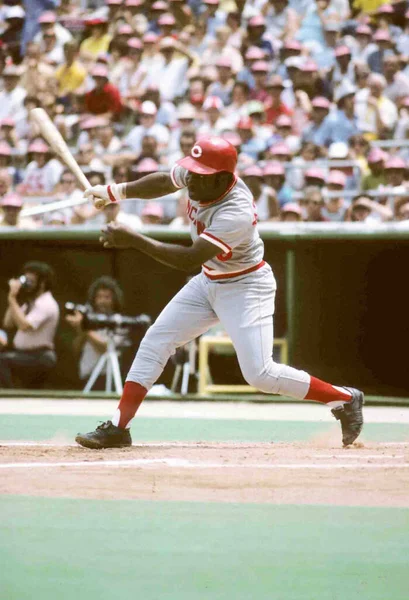 Joe Morgan Från Cincinnati Reds Fladdermus Hos Veteranerna — Stockfoto