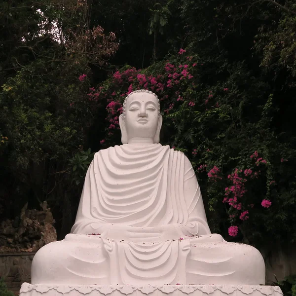 Koristeellinen Buddha Patsaat Marmori Vuorilla Danang — kuvapankkivalokuva