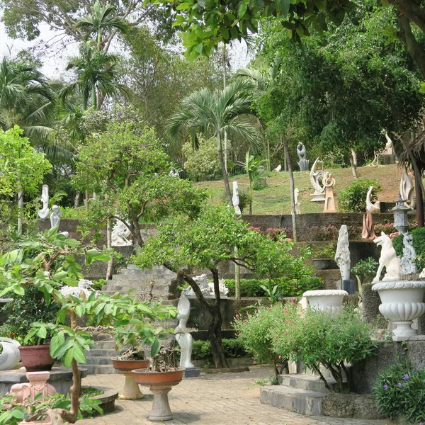 Ornate Statues Marble Mountains Danang March 2019 — Stock Photo, Image