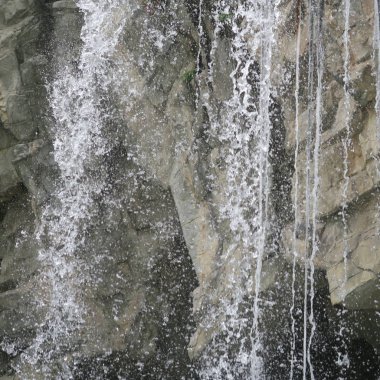 doğada güzel sakin şelale doğal çekim