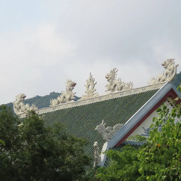 Hermosos Bonsái Figuras Artísticas Pagoda Linh Ung Península Son Tra — Foto de Stock