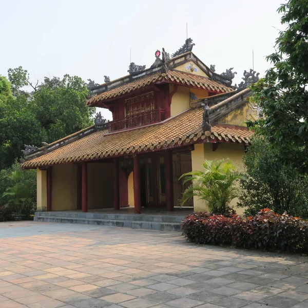 Ozdobny Starych Budynków Rzeźb Dużym Parkiem Minh Mang Tomb Hue — Zdjęcie stockowe