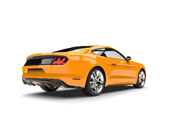 暖かいオレンジ色のモダンなスポーツ筋肉車 背面図 — ストック写真