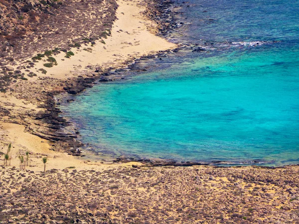 Hermosa Playa Aislada Impresionante Agua Azul Clara — Foto de Stock