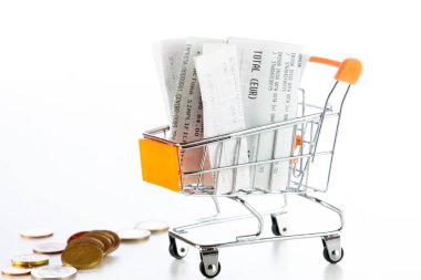 Alışveriş arabası.