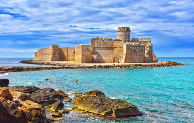 Kalenin içinde Isola di Capo Rizzuto il Crotone, Calabria, İtalya.