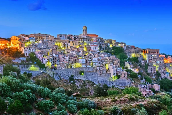 The village of Badolato in the Province of Catanzaro, Italy — Stock Photo, Image
