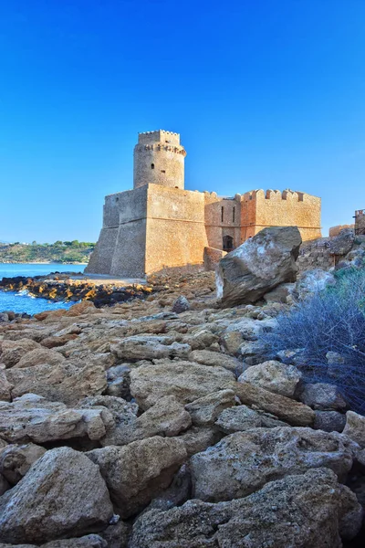 Castillo Isola Capo Rizzuto Provincia Crotone Calabria Italia —  Fotos de Stock