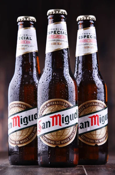 Poznan Pol Jun 2018 Bottles San Miguel Beer Filipino Pale — Stock Photo, Image