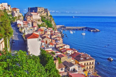 Reggio Calabria, İtalya ilinin Scilla şehir.