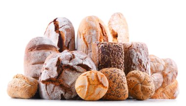 Beyaz üzerine izole edilmiş çeşitli fırın ürünleri ile bileşim