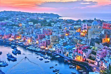Procida Island, İtalya'nın Metropolitan City of Naples, Campania, İtalya'nın panoramik manzaralı.