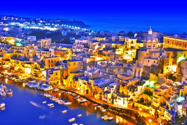 Procida Island, İtalya'nın Metropolitan City of Naples, Campania, İtalya'nın panoramik manzaralı.