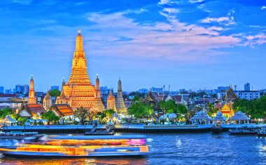 Wat Arun Ratchawararam, Tayland Bangkok 'ta bir Budist tapınağı..