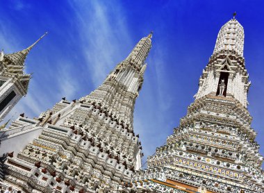 Wat Arun Ratchawararam, Tayland Bangkok 'ta bir Budist tapınağı..
