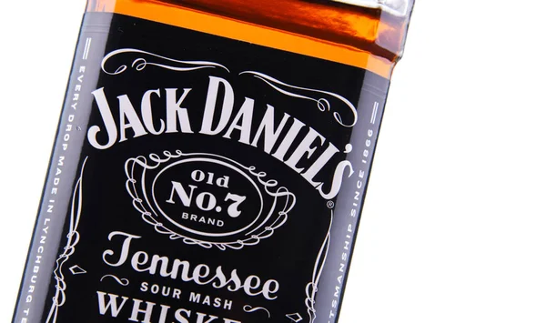 ポズナン ポーランド 2018 ボトルのジャック ダニエルの最も売れている世界では アメリカン ウイスキーのブランド ジャック ダニエル蒸留所によって生成され ブラウンフォーマン株式会社が所有します — ストック写真